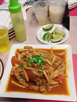 Pollo Saltado Con Arroz